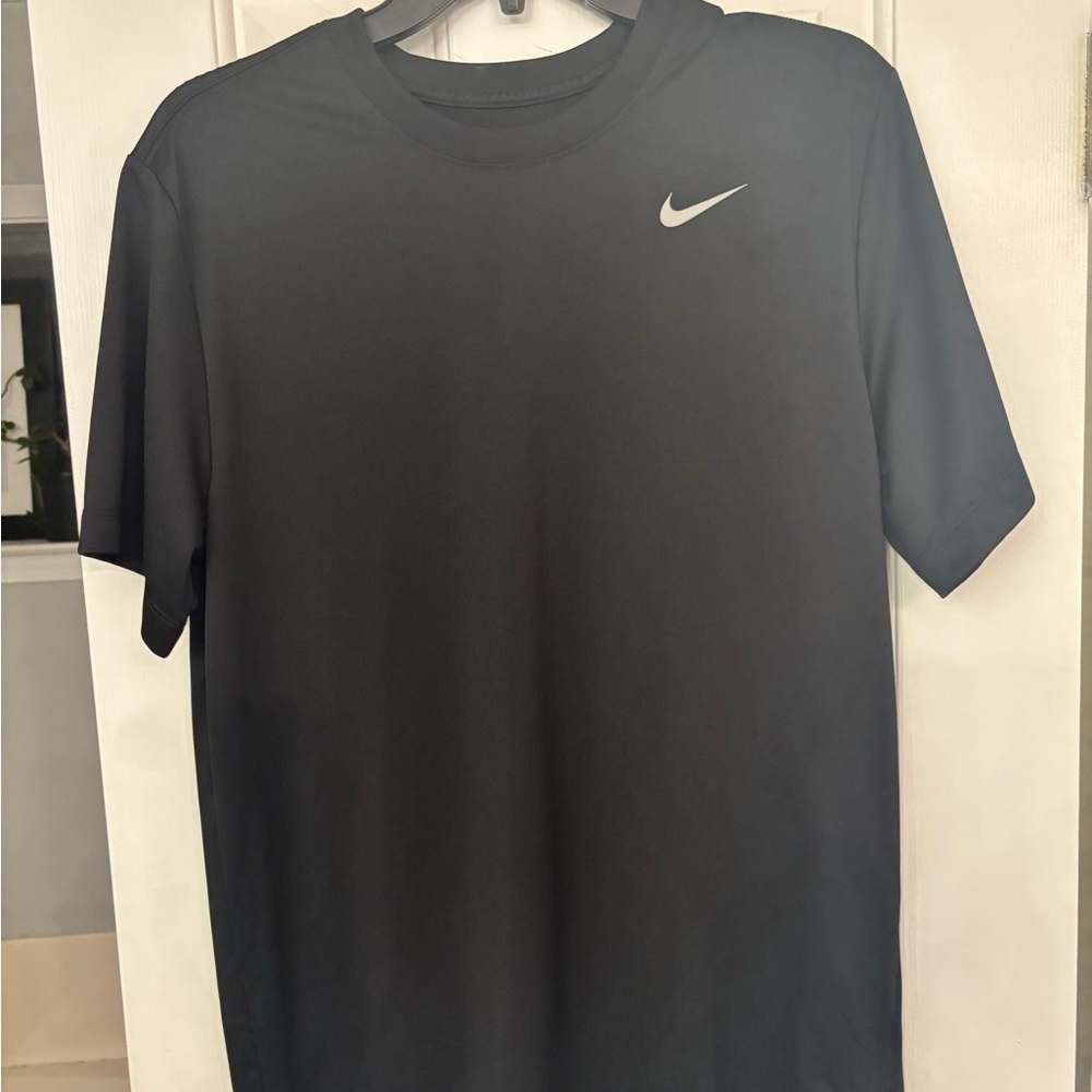 Nike Men's Short Sleeve Black Tee